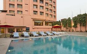 Hotel Hindustan International Varanasi 4*